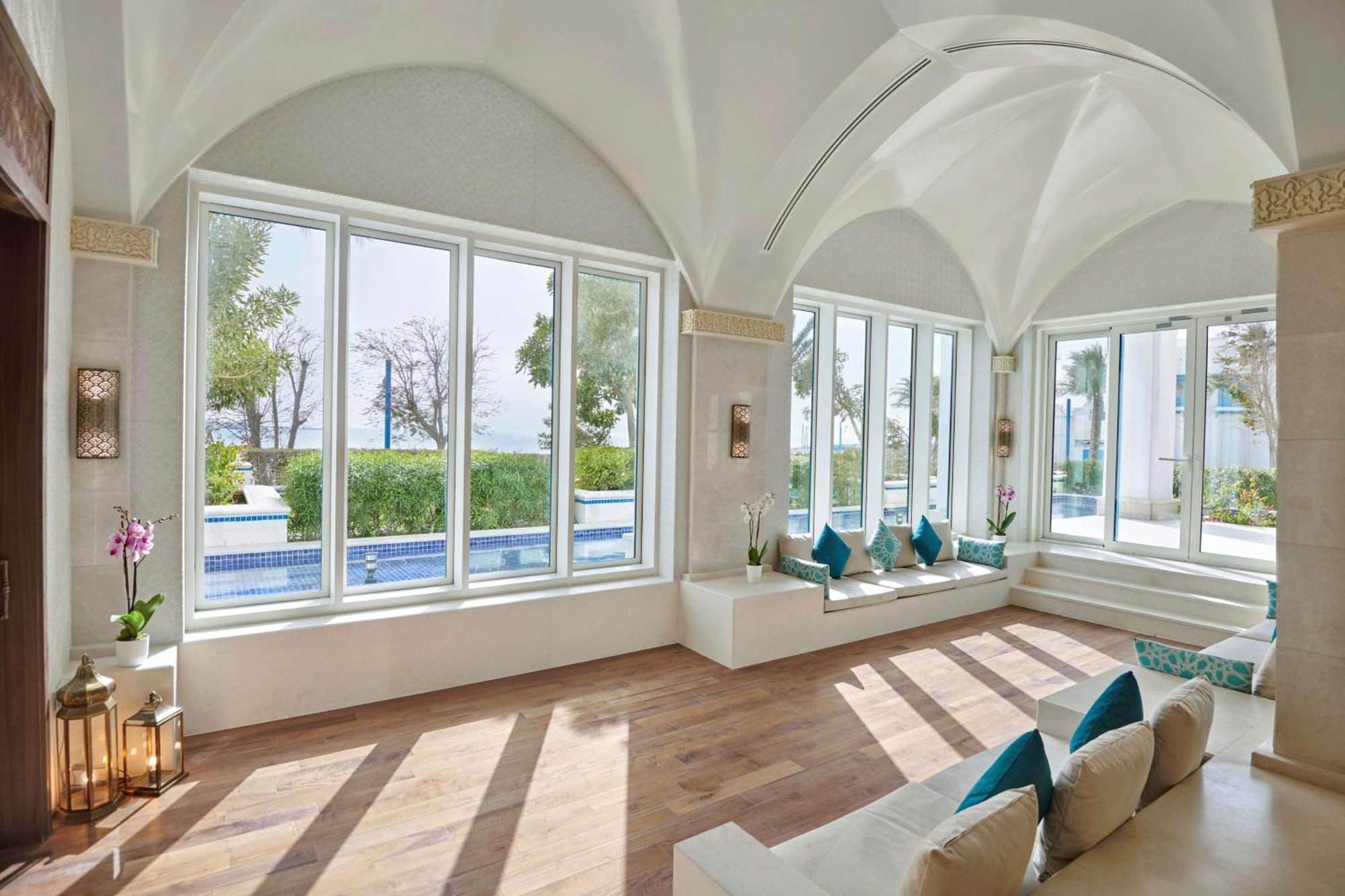 Hilton Salwa Beach Resort And Villas Abu Samra Εξωτερικό φωτογραφία The lobby