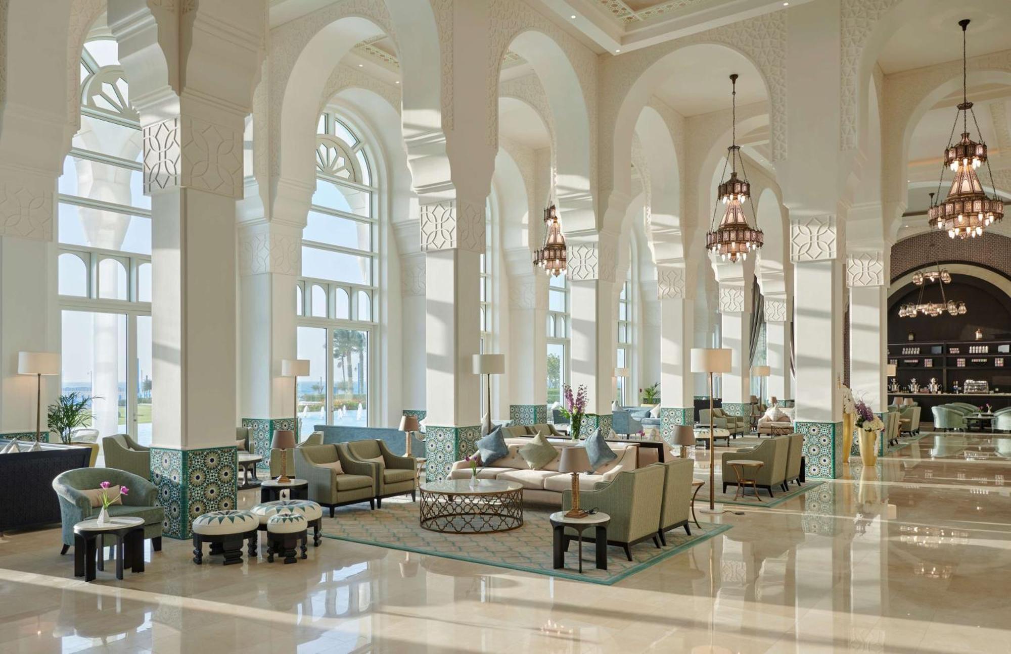 Hilton Salwa Beach Resort And Villas Abu Samra Εξωτερικό φωτογραφία The lobby